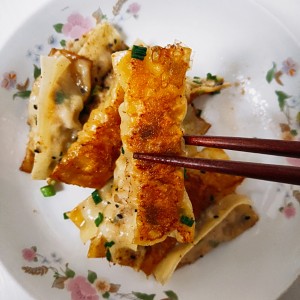 林更新王柳雯疑似复合一起吃饭 女方回应不想给他造成负担-太阳成官网(图4) 太阳成官网