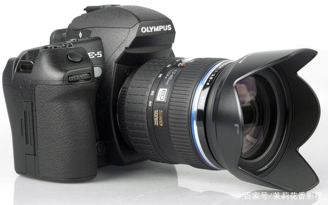 LG折叠屏新专利曝光,造型奇特|太阳集团tyc(图2) 太阳成集团tyc