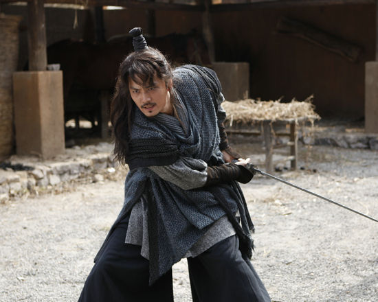 世界最小遥控飞机诞生:长59毫米 通过红外线控制|太阳成集团tyc(图2) 太阳成集团tyc