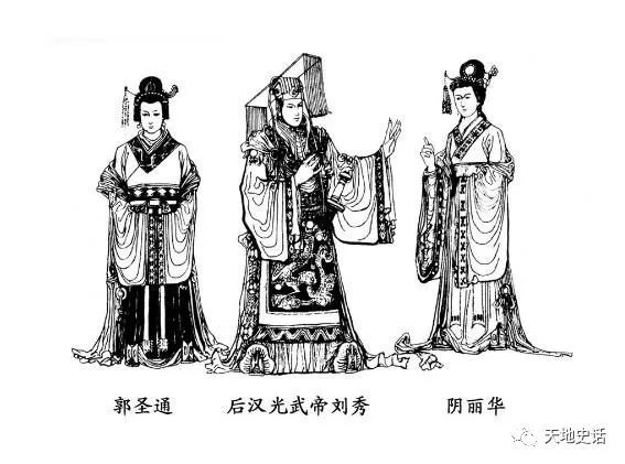 太阳成集团tyc_中国游客买光日本渔村商品 日本网友称“简直是虫群”(图2) 太阳成集团tyc